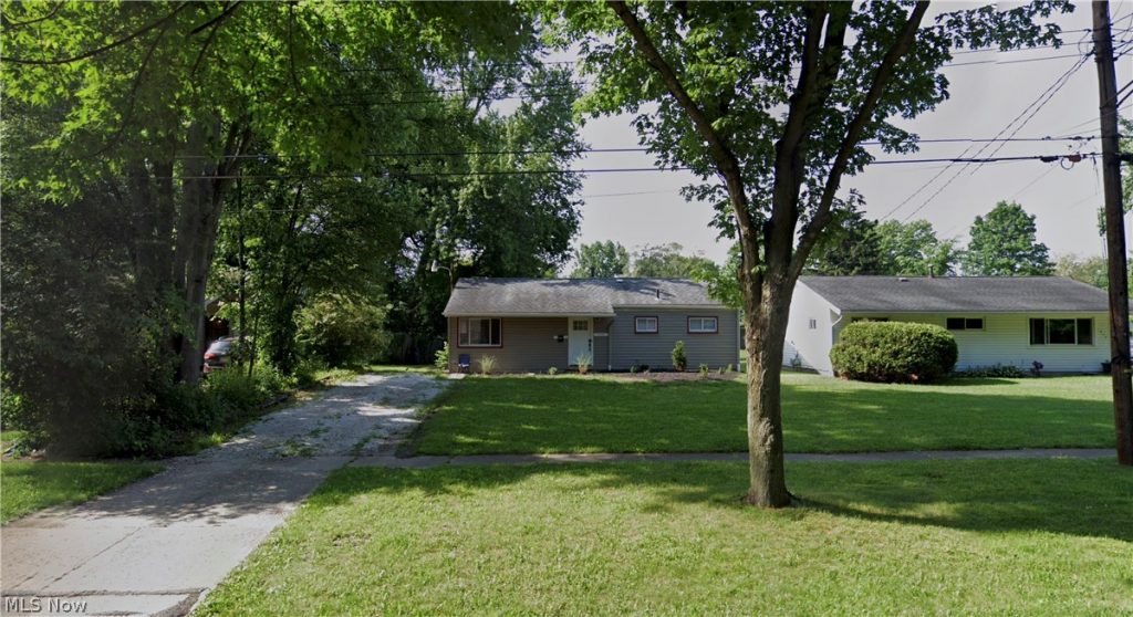1840 Delia Avenue, Akron, OH