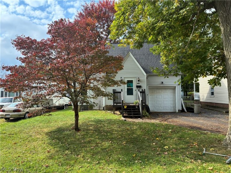 509 Stewart Avenue, Massillon, OH - Photo 2