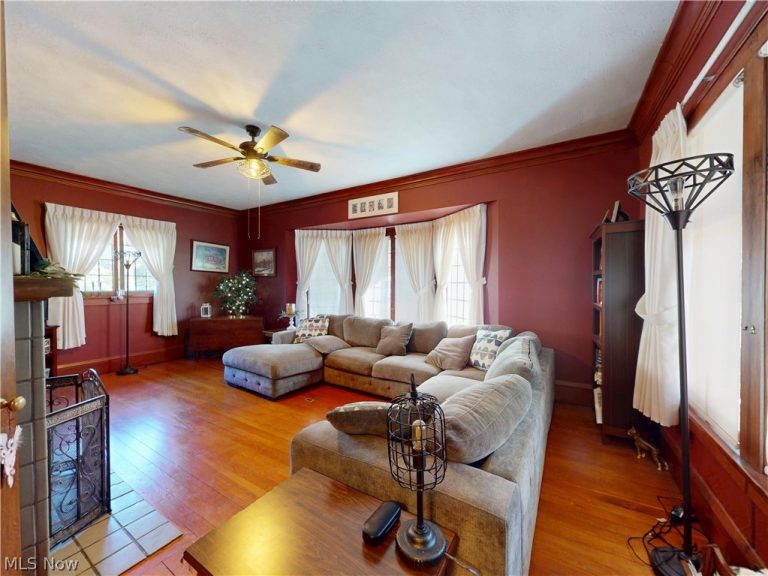 217 4th Street, Massillon, OH - Photo 5