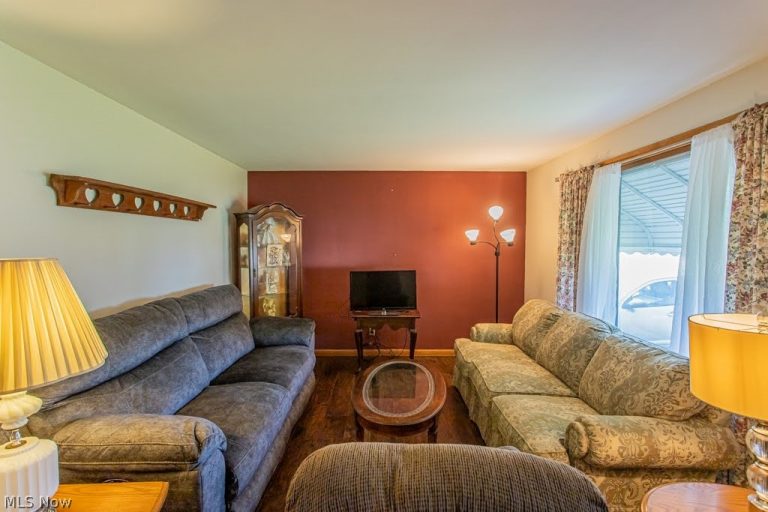 721 Rhoda Avenue, Youngstown, OH - Photo 3