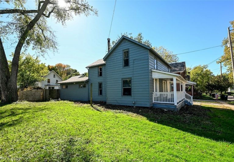 260 York Street, Akron, OH - Photo 4