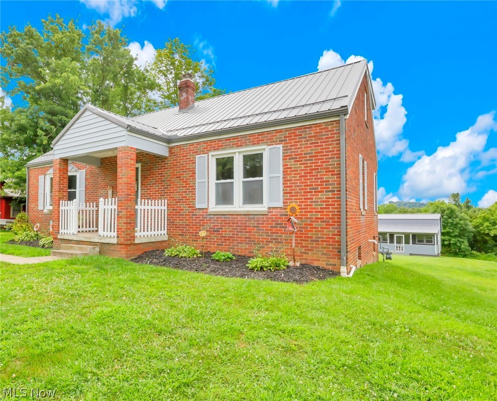 5966 Fairdale Drive, Cambridge, OH