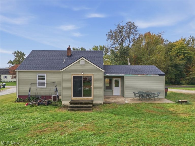 209 43rd Street, Canton, OH - Photo 5