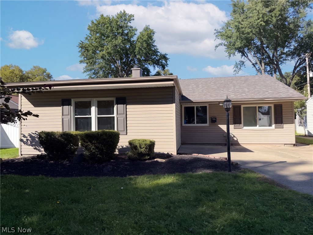 9022 Manorford Drive, Cleveland, OH