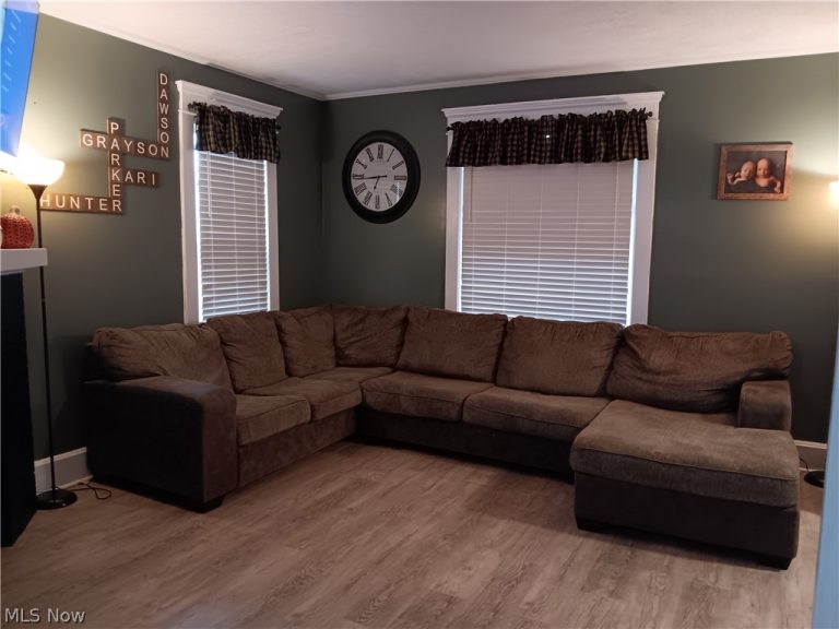 1514 Stewart Avenue, Cambridge, OH - Photo 6