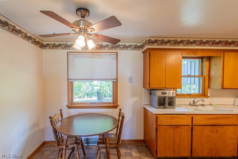 721 Rhoda Avenue, Youngstown, OH - Photo 5