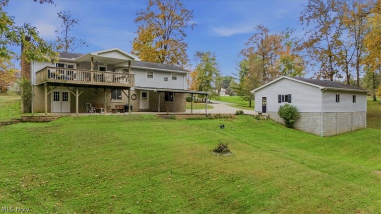 81 Pinecrest Drive, Washington, WV - Photo 5