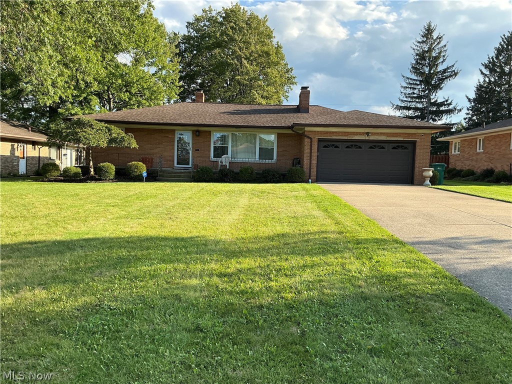 952 Parkhaven Drive, Seven Hills, OH
