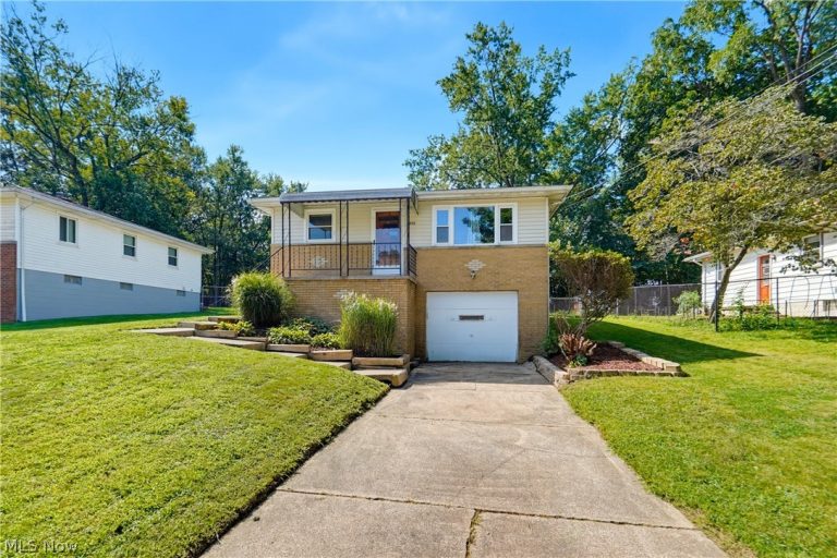 2852 Linwood Road, Akron, OH, 44312