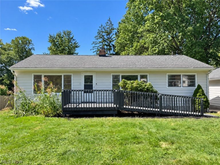 770 Danner Road, Tallmadge, OH - Photo 2