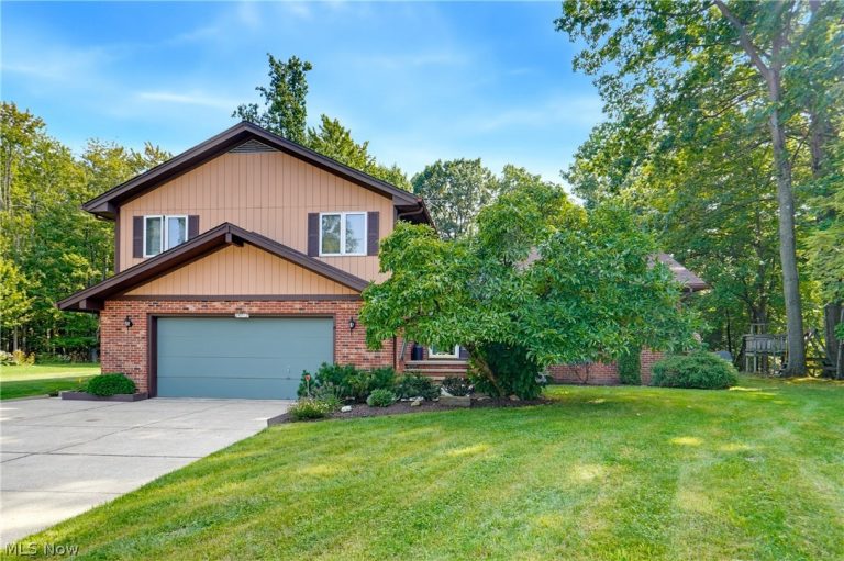 24912 Pleasant Trail, Richmond Heights, OH - Photo 3