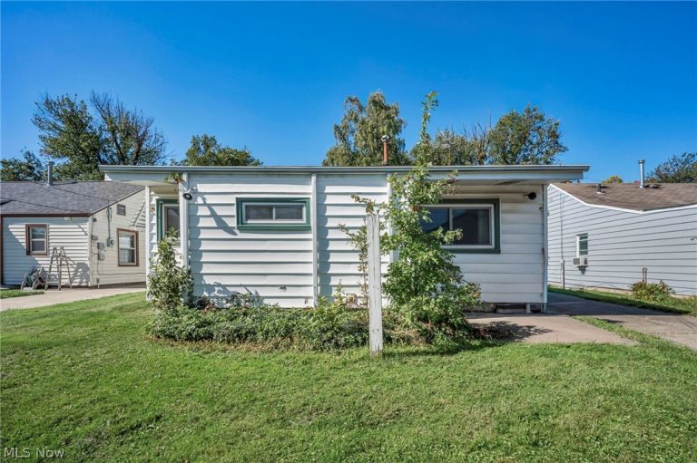 4497 145th Street, Cleveland, OH - Photo 4