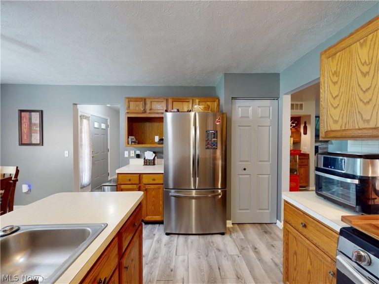 167 Marwyck Place Lane, Northfield, OH - Photo 3