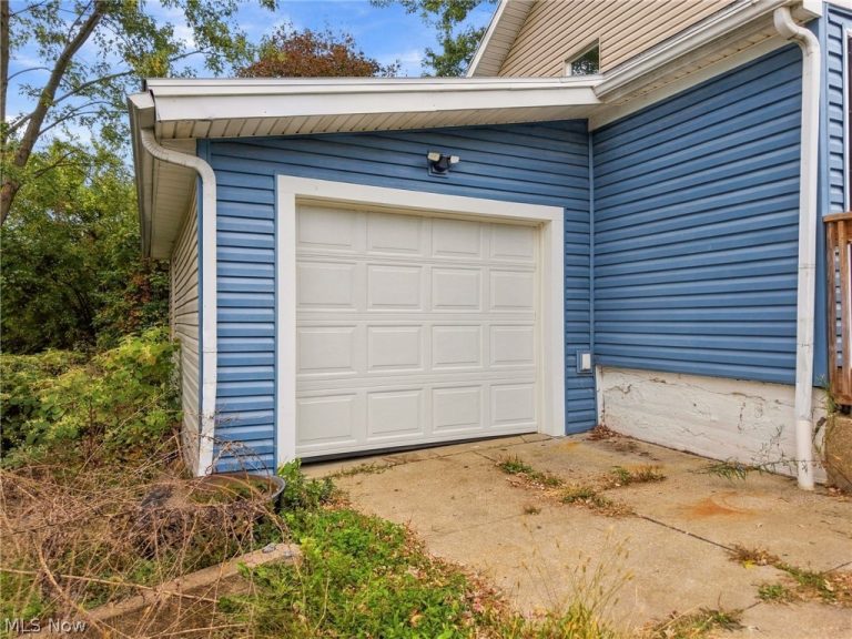 1833 Springfield Center Road, Akron, OH - Photo 6