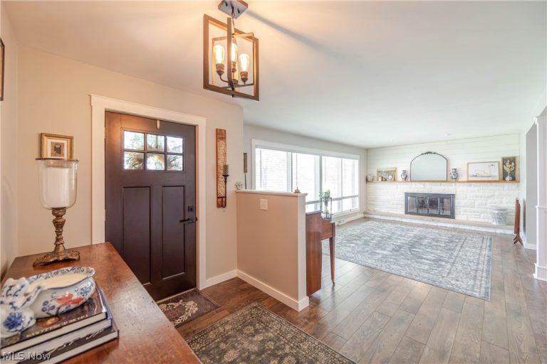 837 Atwood Drive, Tallmadge, OH - Photo 6