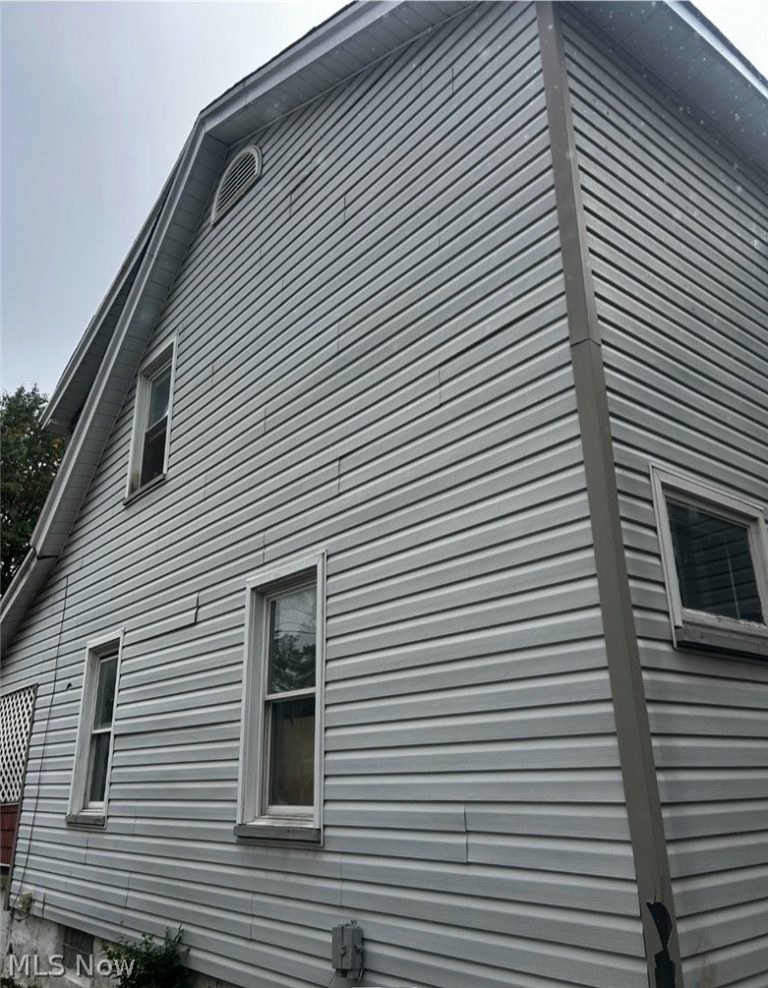 3623 Powers Way, Youngstown, OH - Photo 2