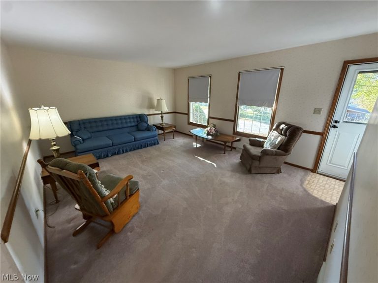 1207 2nd Street, New Philadelphia, OH - Photo 3