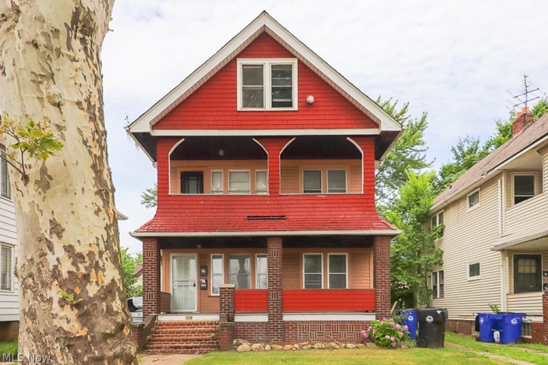 1220 176th Street #2/UP, Cleveland, OH, 44119