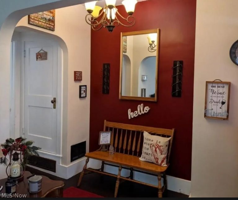 117 Gilbert Avenue, Niles, OH - Photo 8