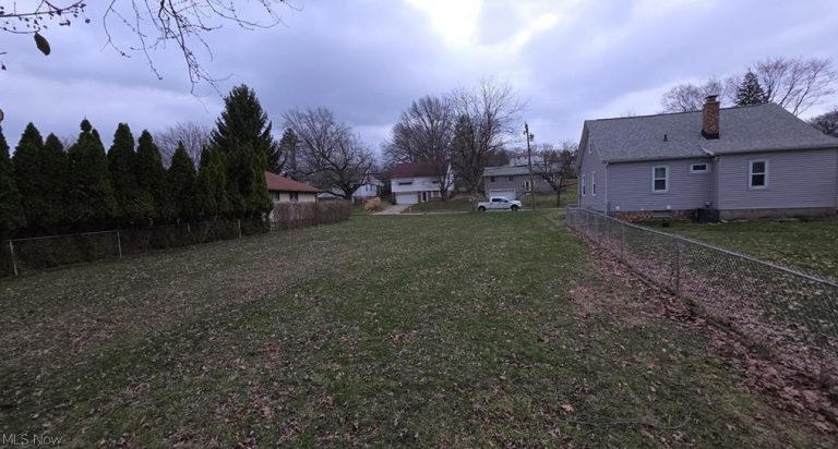 4930 81st Street, Garfield Heights, OH, 44125