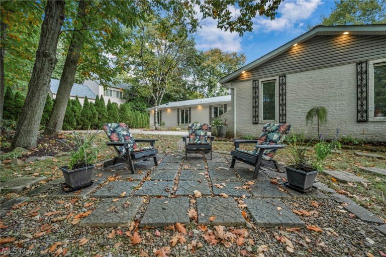 513 Somerset Road, Akron, OH - Photo 3