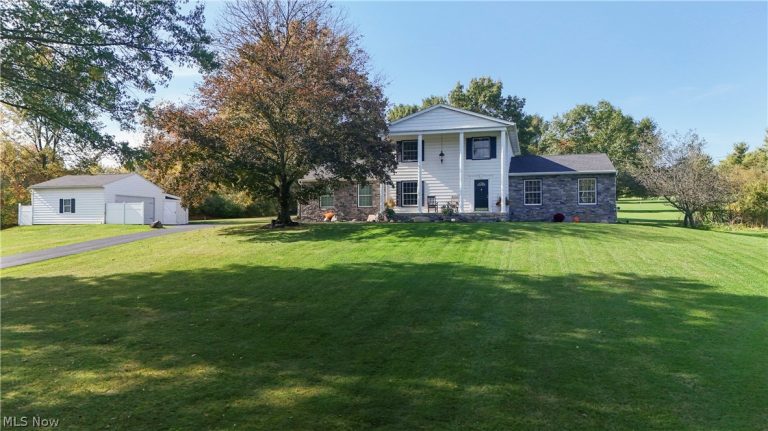 2180 Revere Road, Akron, OH, 44333