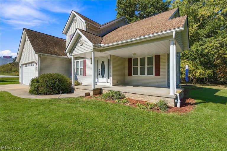 507 Ledge Road, Macedonia, OH - Photo 2