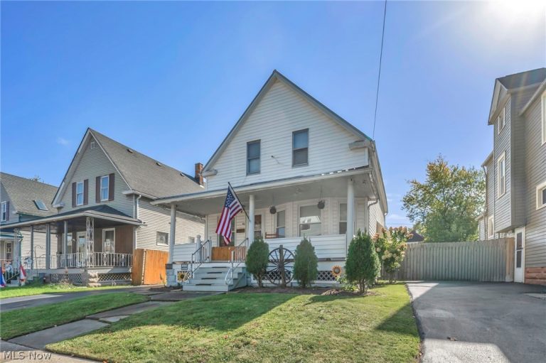 3919 Robert Avenue, Cleveland, OH - Photo 5