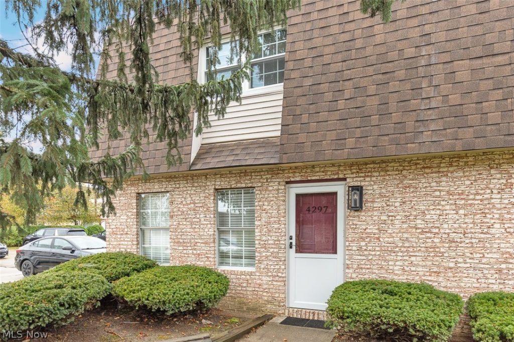 4297 Bennington Boulevard #2A, Brunswick, OH