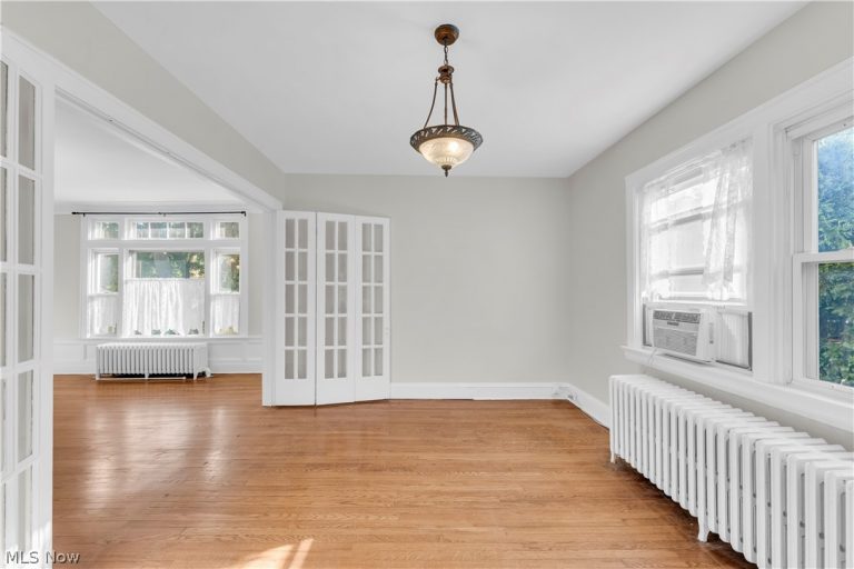 2937 Washington Boulevard, Cleveland Heights, OH - Photo 6