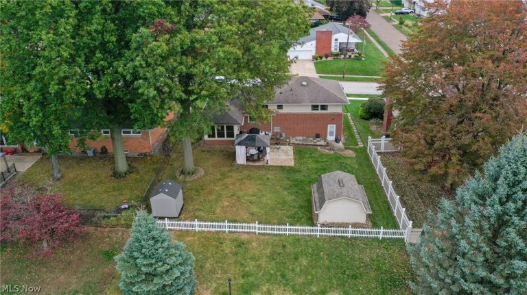 1862 Marigold Avenue, Akron, OH - Photo 3