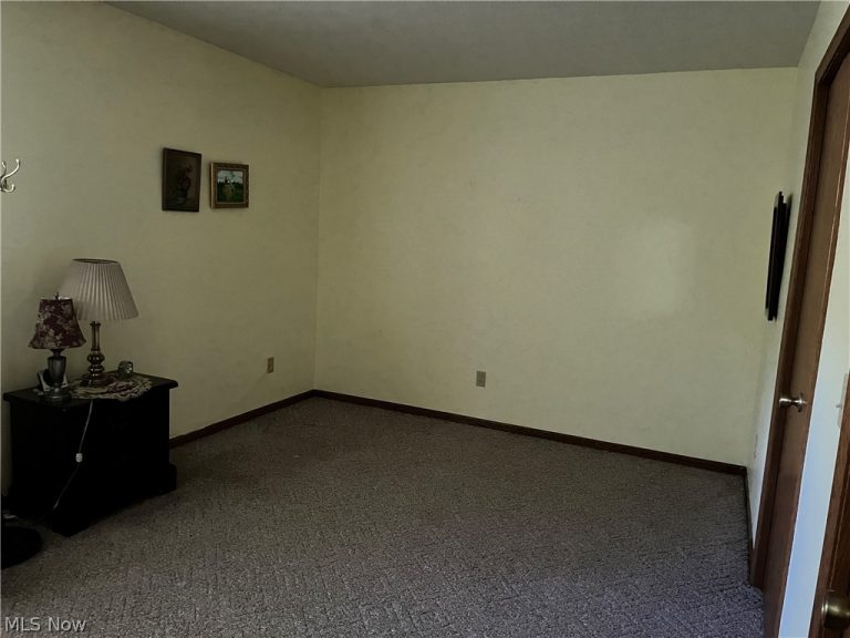 638 Cobblestone Court, Wooster, OH - Photo 4