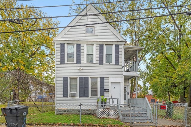 2653 27th Street, Cleveland, OH, 44113