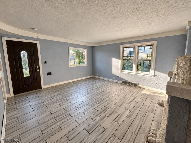 3375 126th Street, Cleveland, OH - Photo 3