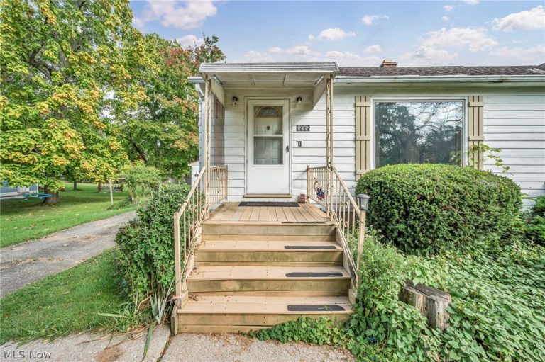 3965 Grafton Road, Brunswick, OH - Photo 8