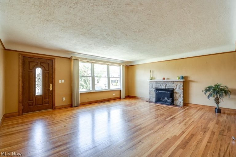 3241 231st Street, North Olmsted, OH - Photo 5