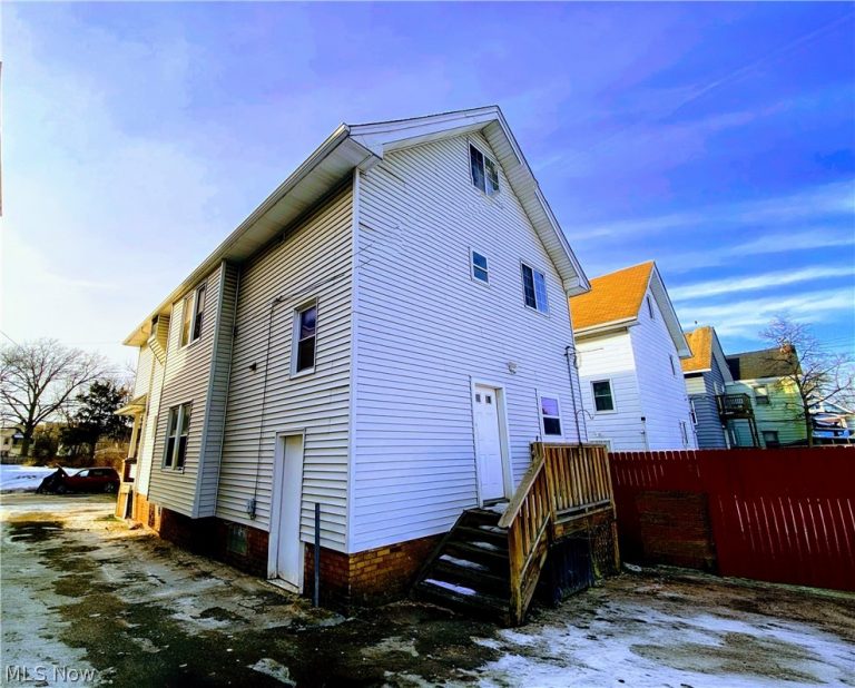 3397 97th Street, Cleveland, OH - Photo 2