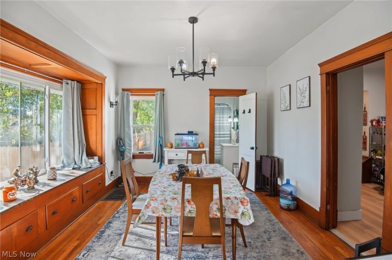 122 Belmont Avenue, Niles, OH - Photo 8