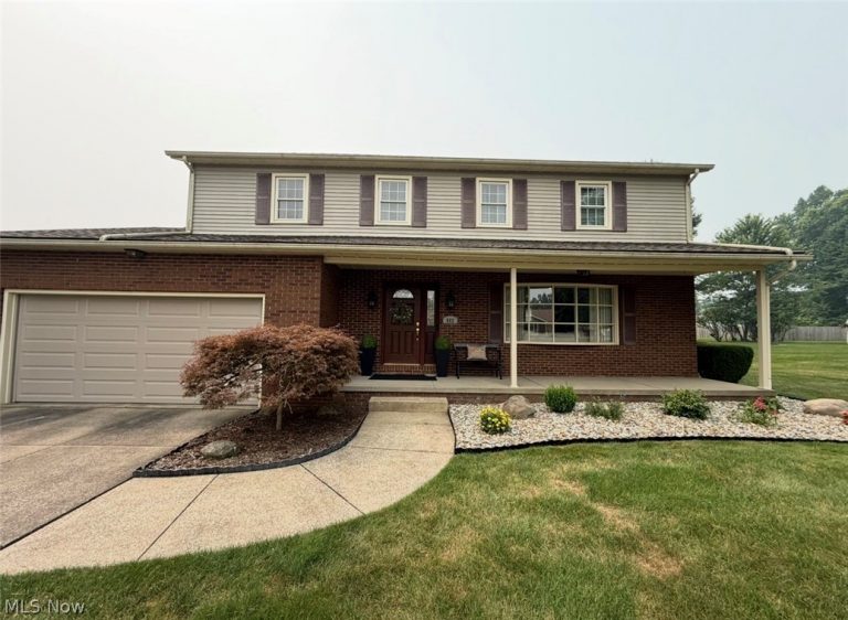 802 Penn Wood Drive, Tallmadge, OH, 44278