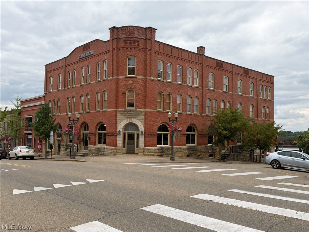 102 Main Street, St Clairsville, OH