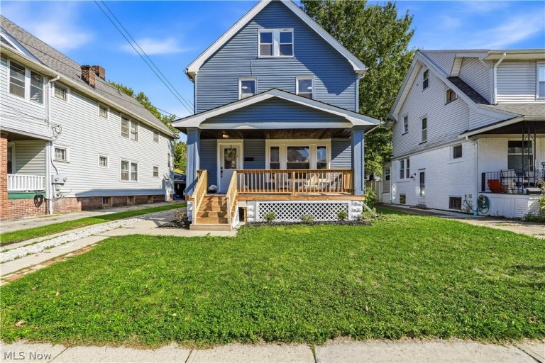 1565 Winton, Lakewood, OH - Photo 2