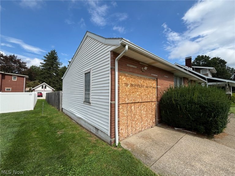 3611 11th Street, Canton, OH - Photo 5