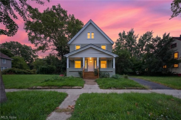10524 Lee Avenue, Cleveland, OH, 44106