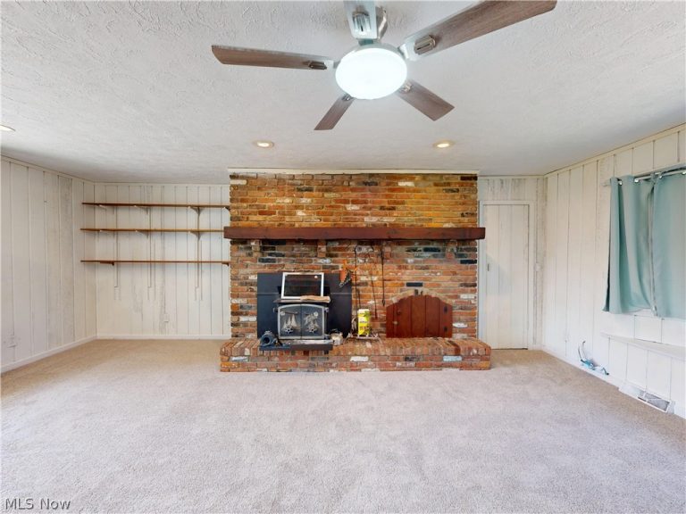 35952 Lakomis Drive, Eastlake, OH - Photo 3