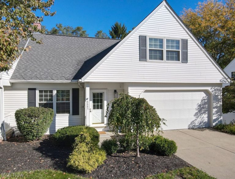 6885 Chaffee Court, Brecksville, OH, 44141