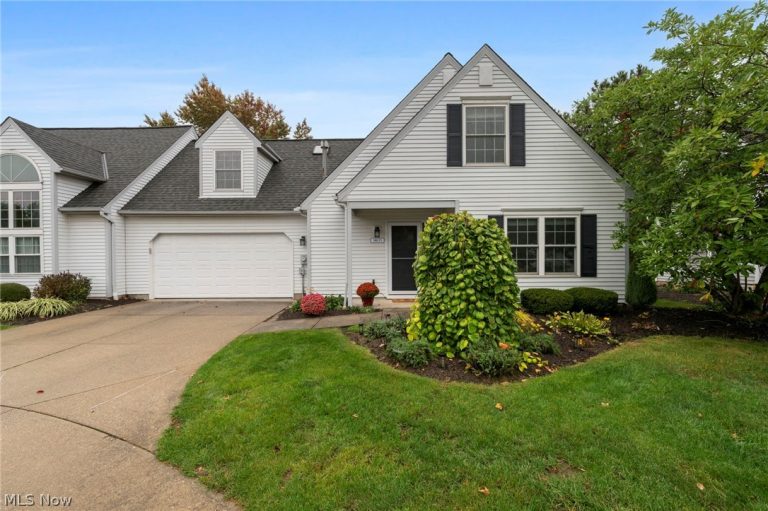 14635 Settlers Way #159, Strongsville, OH - Photo 2