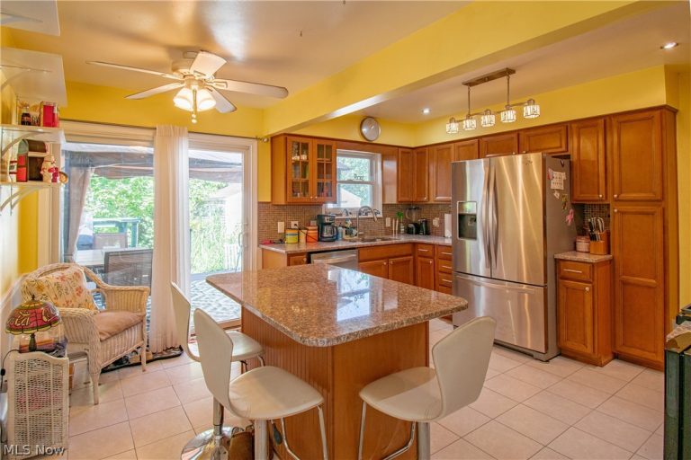 1151 Garman Road, Akron, OH - Photo 4