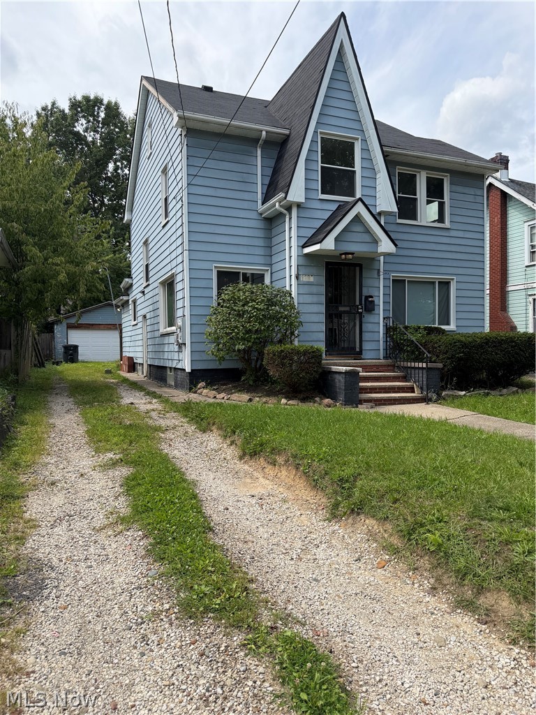 1198 Herman Avenue, Akron, OH - Photo 2