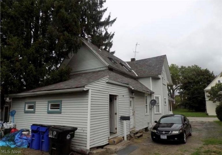 3202 52nd Street, Cleveland, OH - Photo 4