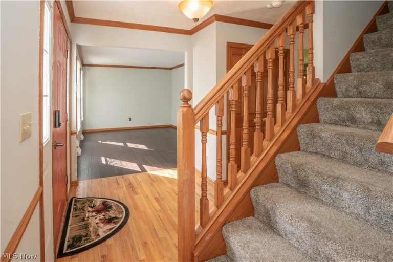 498 Herbert Road, Akron, OH - Photo 4